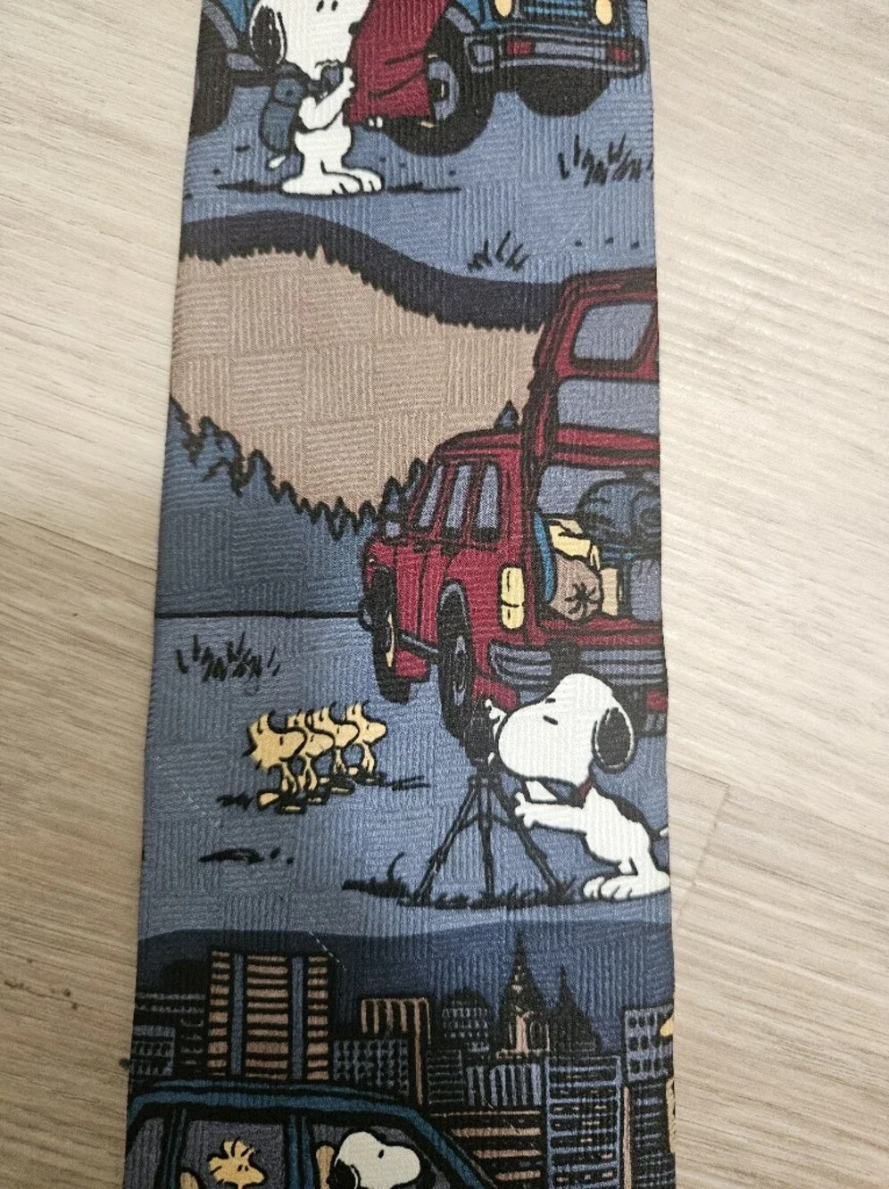 Peanuts Just 4 Fun Snoopy Woodstock Camping Road Trip Vintage 100%  Silk Tie